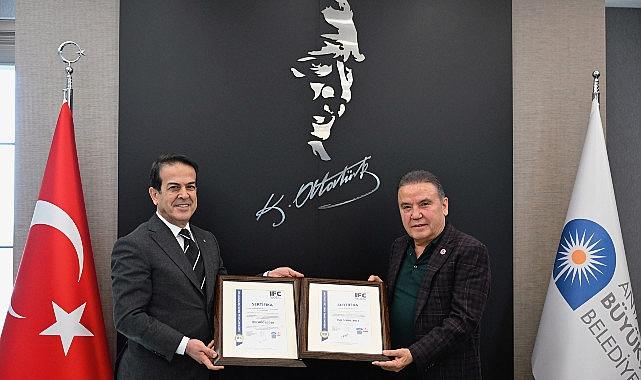 antalya-buyuksehir-belediyesine-iso-50001-belgesi-teslim-edildi-WVZwBThn.jpg