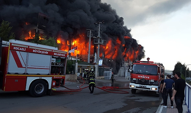 kocaeli-itfaiyesinden-11-bin-980-olaya-mudahale.jpg