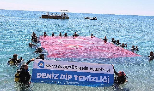konyaalti-kiyisinda-deniz-tabani-pakligi-yapildi-48TPRHAJ.jpg
