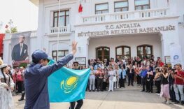 Antalya’da Yörük Türkmen Festivali Renkli Görüntülerle Başladı